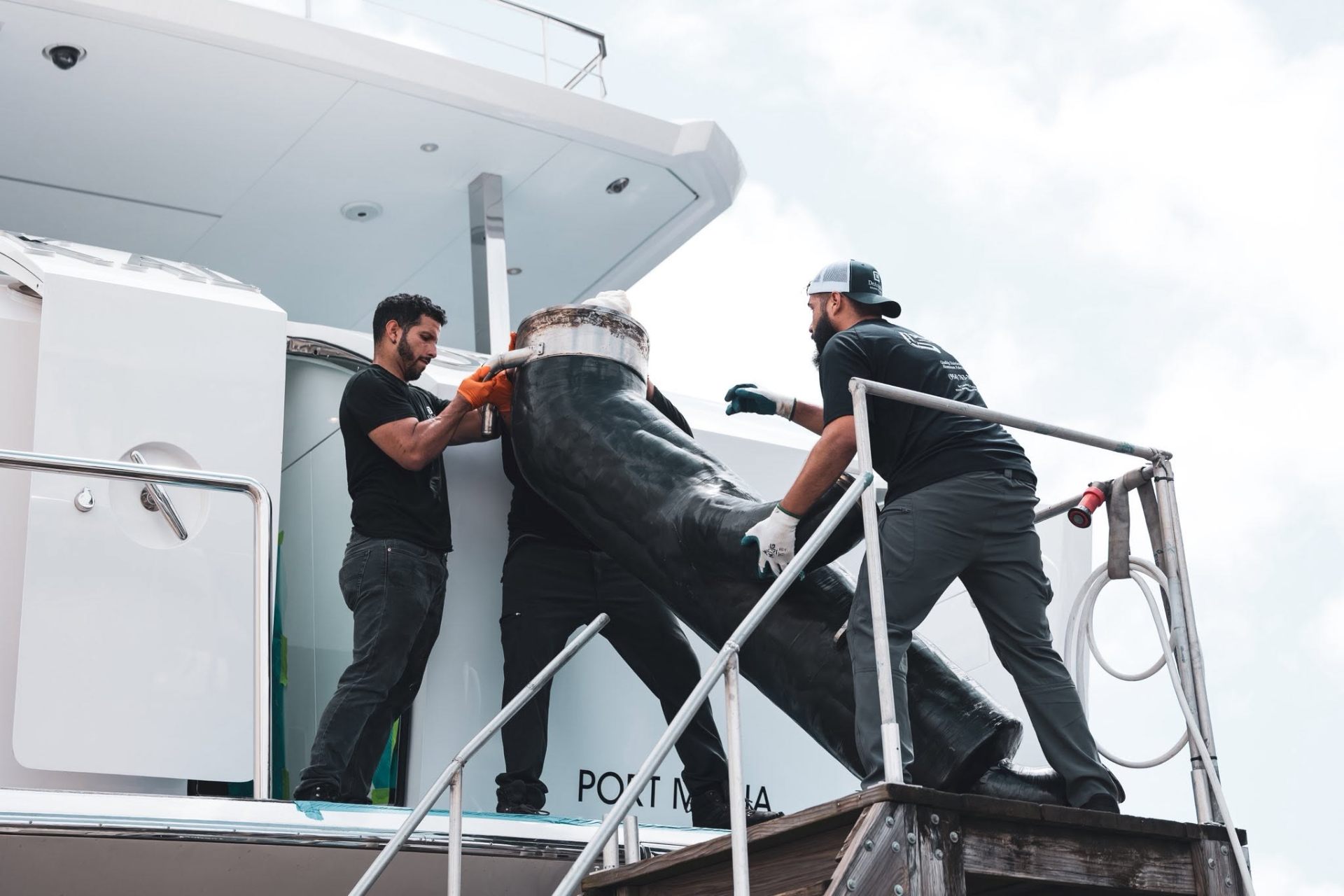 Hoisting a Wrapped Riser Aboard